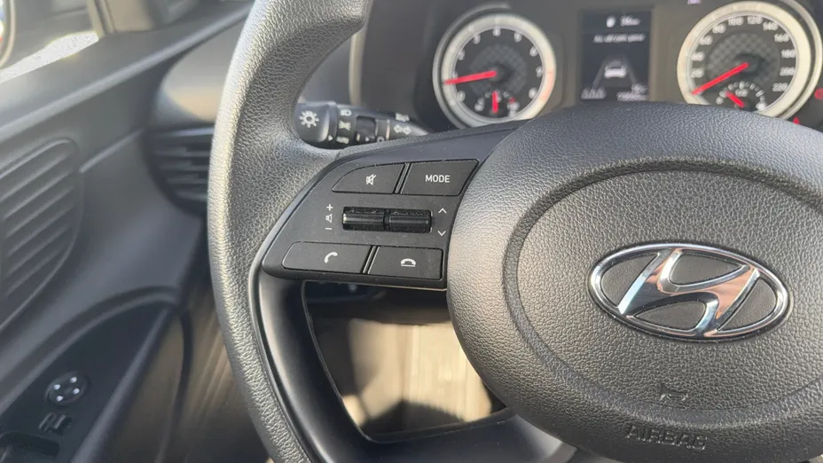 HYUNDAI i20 i20 1.2 Pure