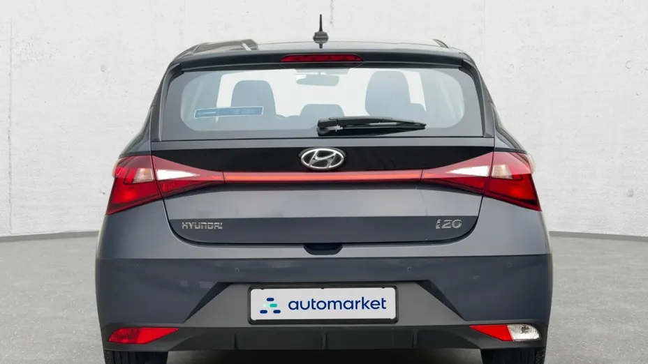 HYUNDAI i20 i20 1.2 Pure