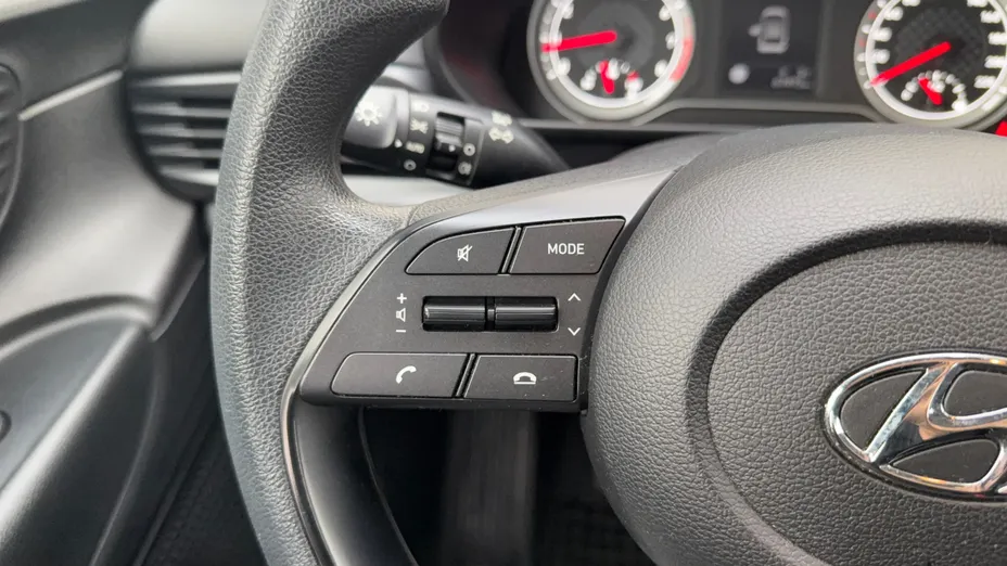 HYUNDAI i20 i20 1.2 Pure