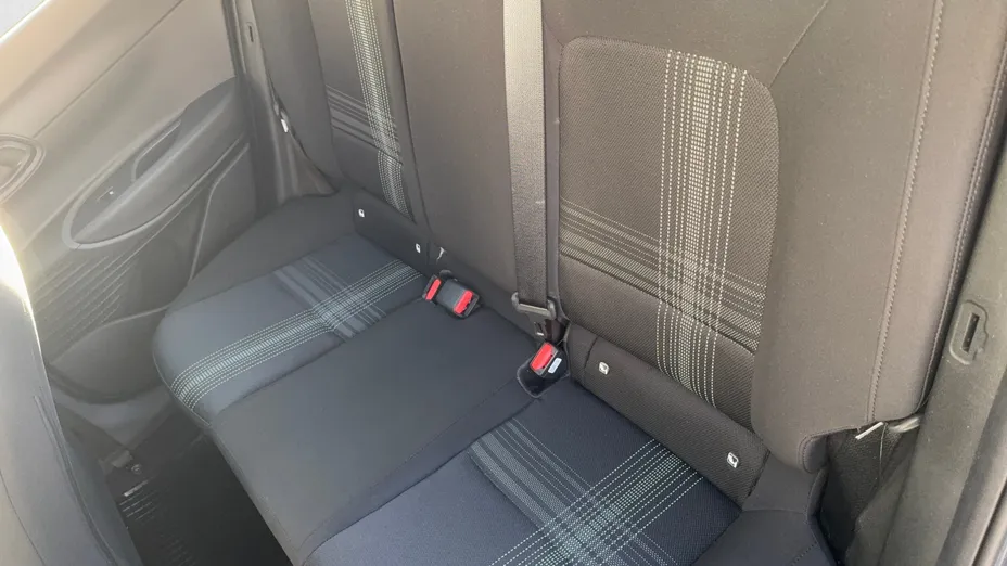 HYUNDAI i20 i20 1.2 Pure