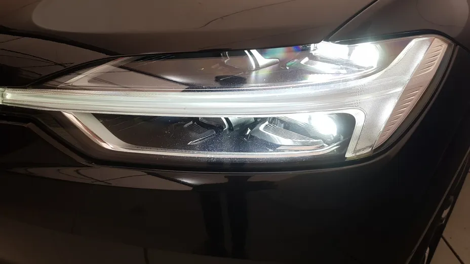 VOLVO XC60 XC60 T5 GPF AWD R-Design aut