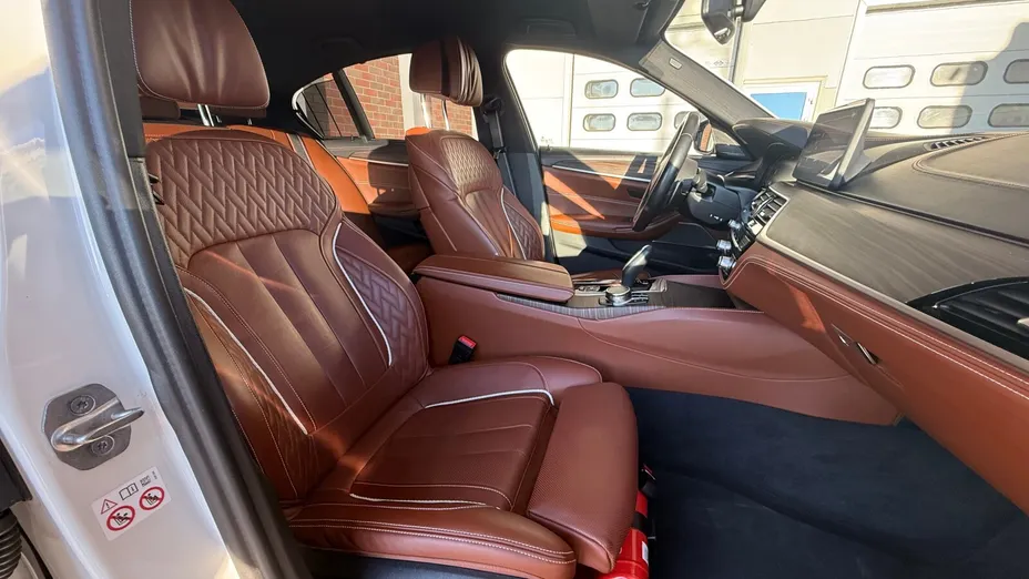 BMW Seria 5 530d xDrive mHEV M Sport sport-aut