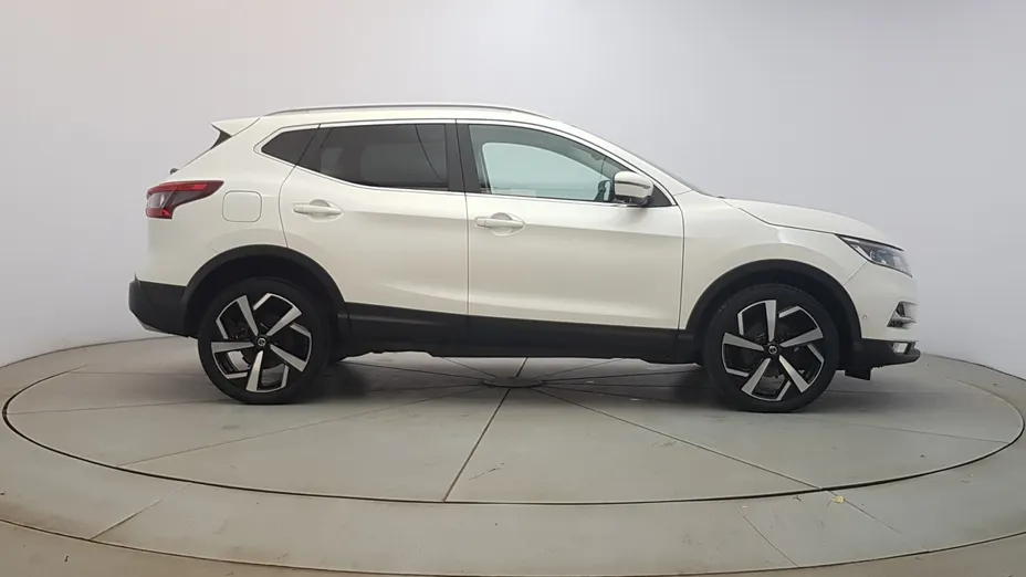 NISSAN Qashqai Qashqai 1.3 DIG-T Tekna DCT