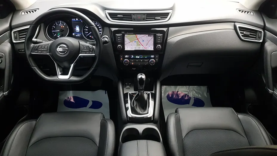 NISSAN Qashqai Qashqai 1.3 DIG-T Tekna DCT