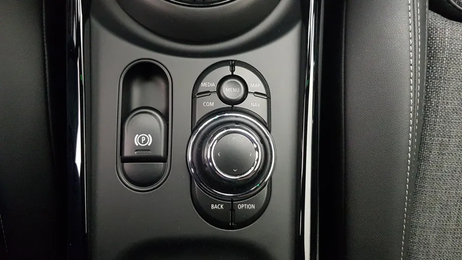 MINI [BMW] Clubman John Cooper Works ALL4 sport-aut