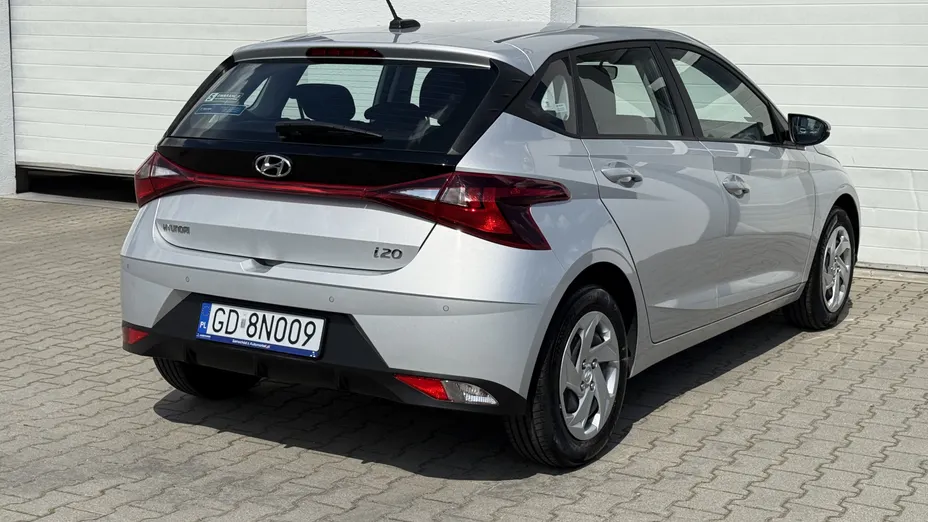 HYUNDAI i20 i20 1.2 Pure