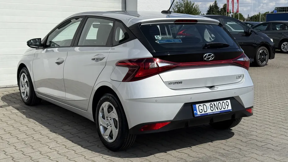 HYUNDAI i20 i20 1.2 Pure