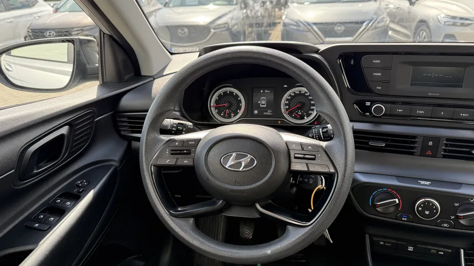 HYUNDAI i20 i20 1.2 Pure