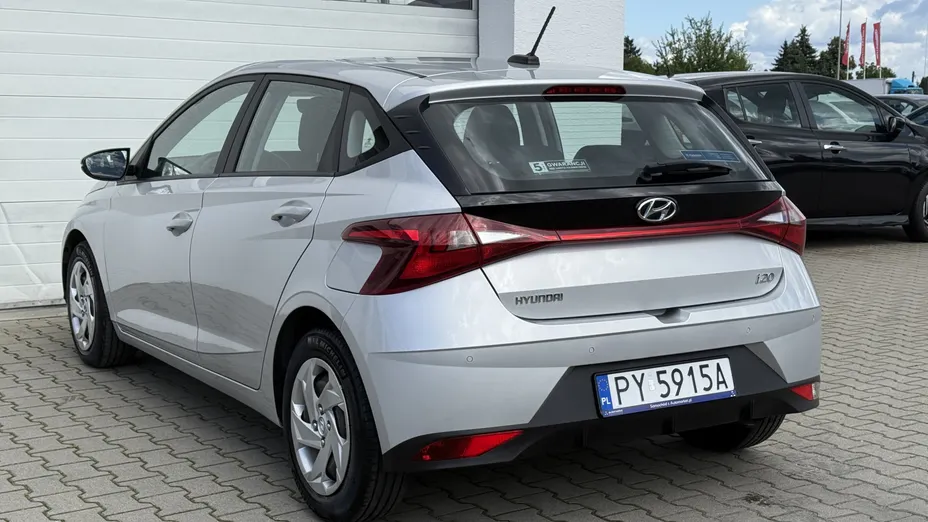 HYUNDAI i20 i20 1.2 Pure