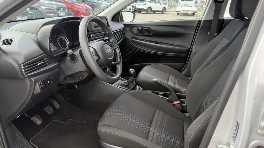 HYUNDAI i20 i20 1.2 Pure