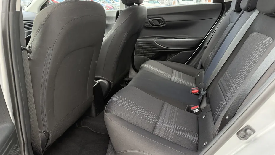 HYUNDAI i20 i20 1.2 Pure
