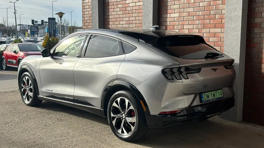 FORD Mustang Mach-E Mustang Mach-E 98kWh AWD