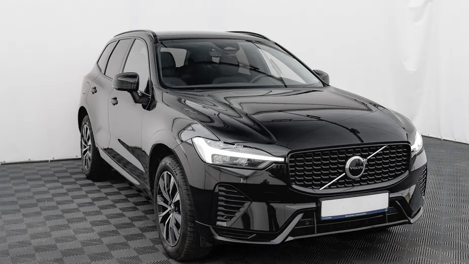 VOLVO XC60 XC60 B4 D AWD Plus Dark aut