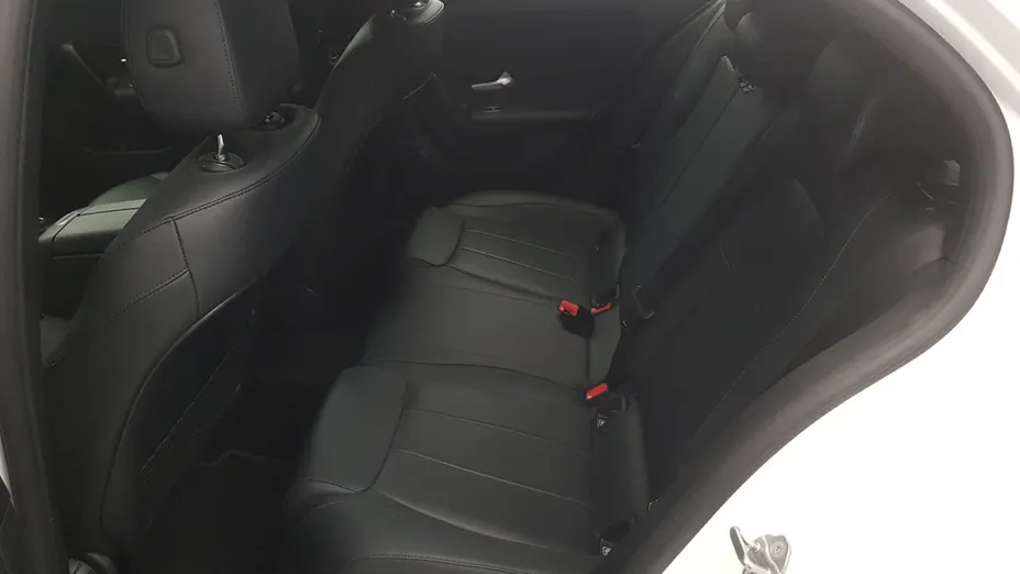 MERCEDES-BENZ A Klasa A 180 Style 7G-DCT