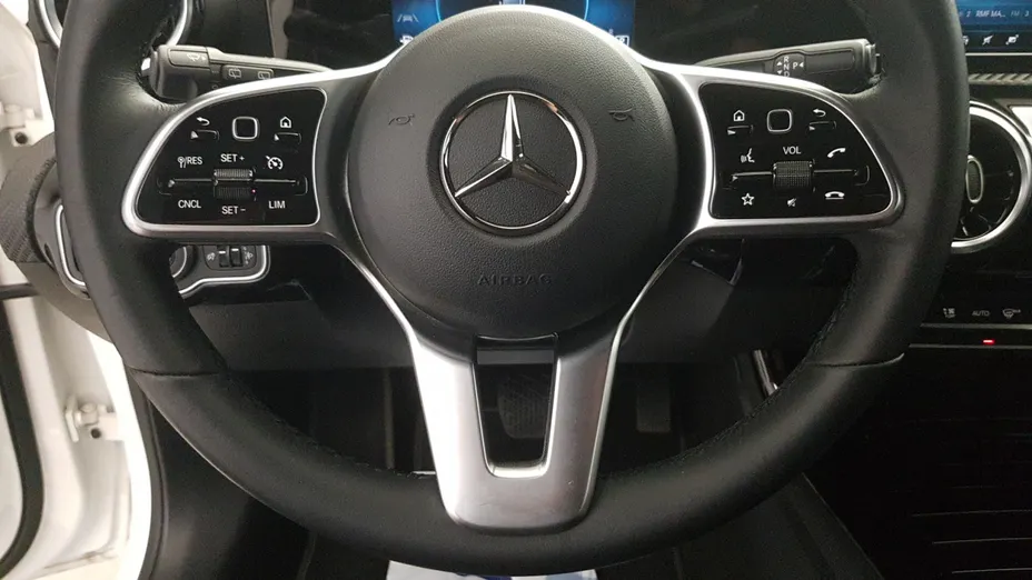 MERCEDES-BENZ A Klasa A 180 Style 7G-DCT