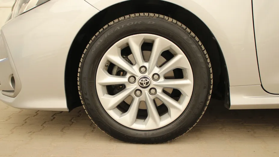 TOYOTA Corolla Corolla 1.5 Comfort