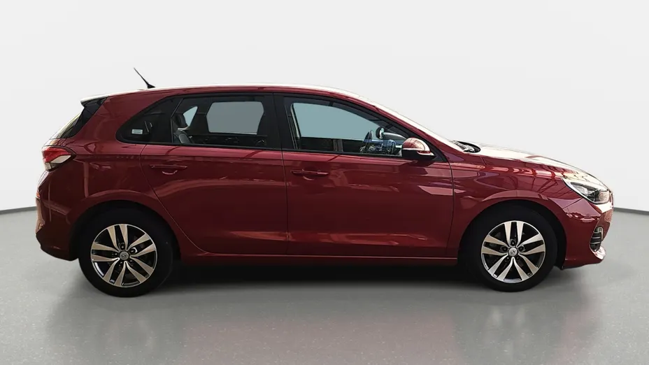 HYUNDAI i30 i30 1.4 Classic +