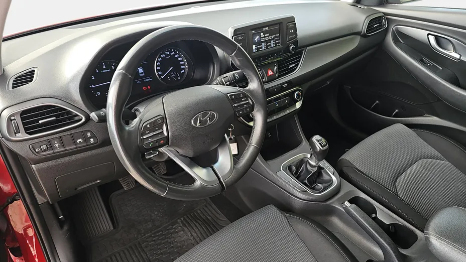 HYUNDAI i30 i30 1.4 Classic +