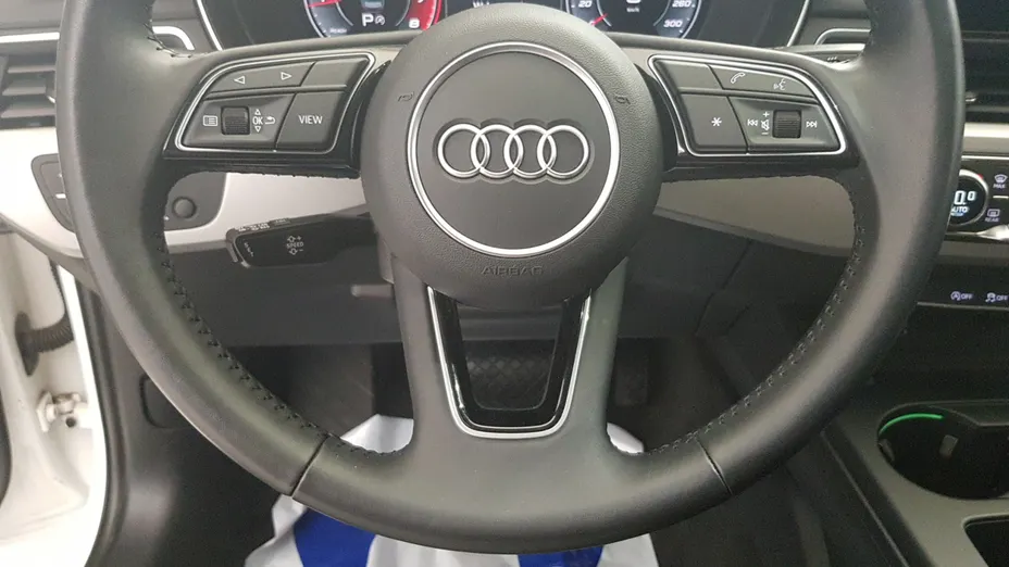 AUDI A4 A4 35 TFSI mHEV S tronic