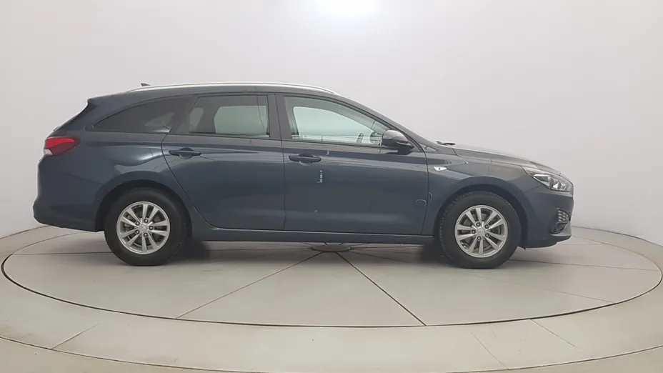 HYUNDAI i30 i30 1.5 DPI Classic +