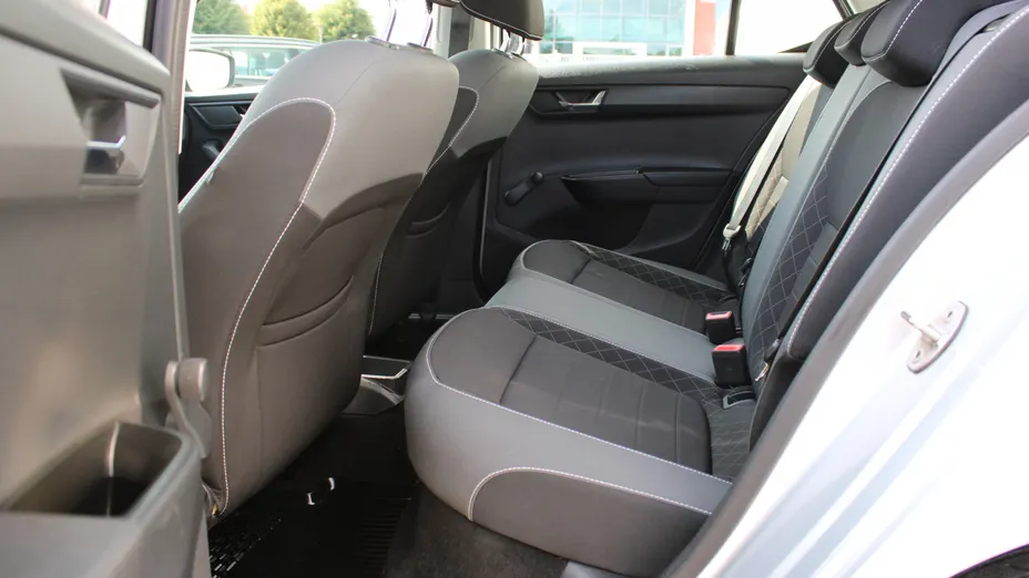 SKODA Fabia Fabia 1.0 TSI Ambition