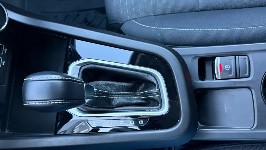 RENAULT Arkana Arkana 1.6 E-TECH Intens MMT