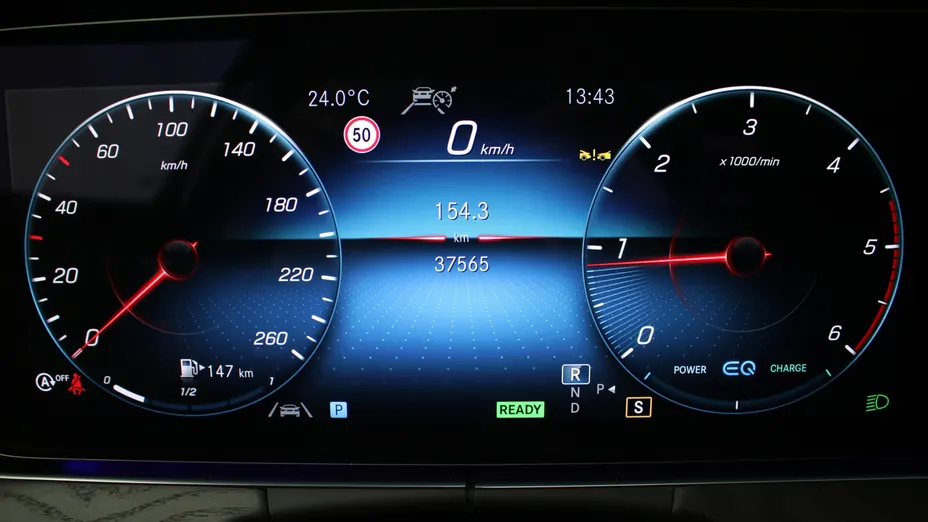 MERCEDES-BENZ E Klasa E 220 d 4-Matic AMG
