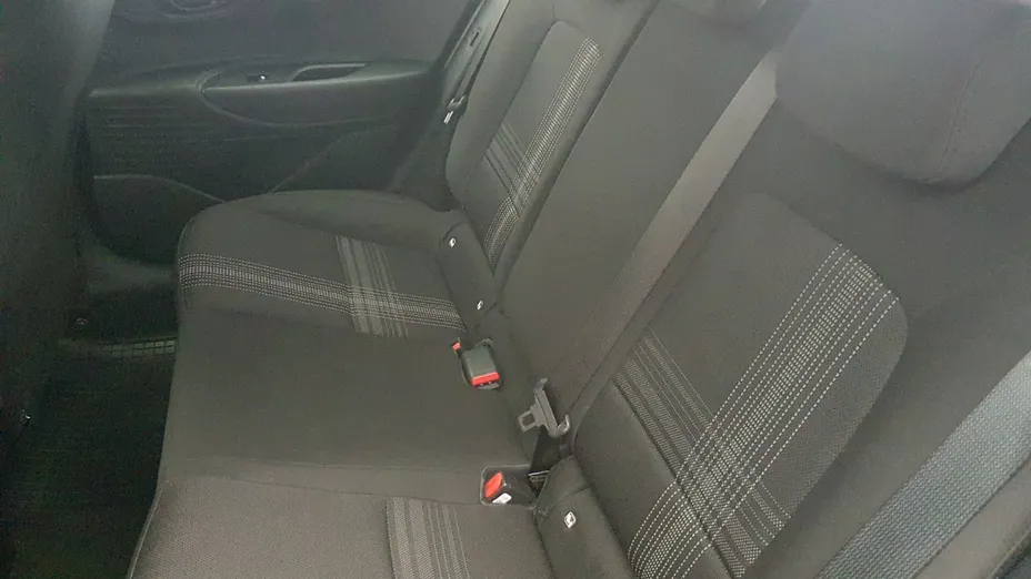 HYUNDAI i20 i20 1.2 Pure