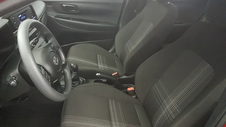 HYUNDAI i20 i20 1.2 Pure