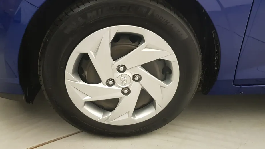 HYUNDAI i20 i20 1.2 Pure