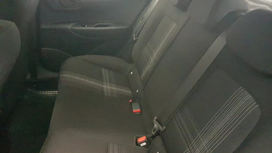 HYUNDAI i20 i20 1.2 Pure