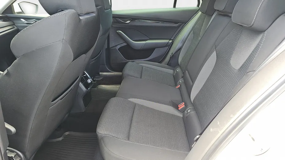 SKODA Octavia Octavia 2.0 TDI Ambition DSG