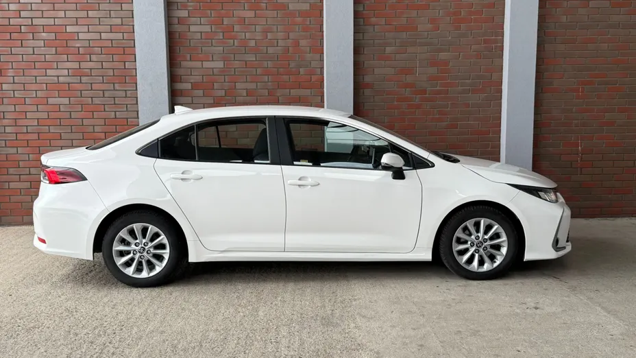 TOYOTA Corolla Corolla 1.5 Comfort