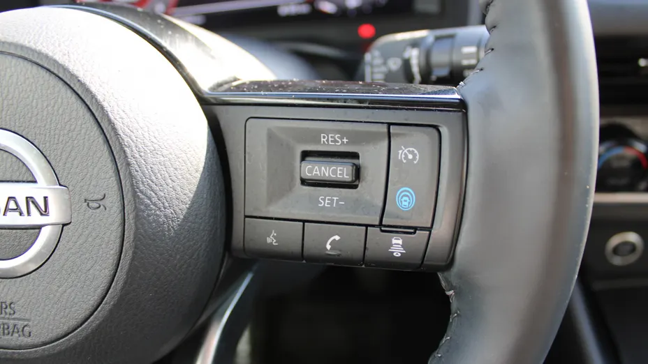 NISSAN Qashqai Qashqai 1.3 DIG-T mHEV N-Connecta