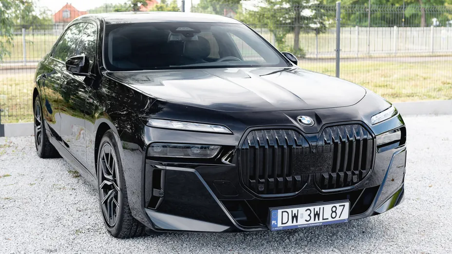 BMW Seria 7 740d xDrive mHEV M Sport sport-aut
