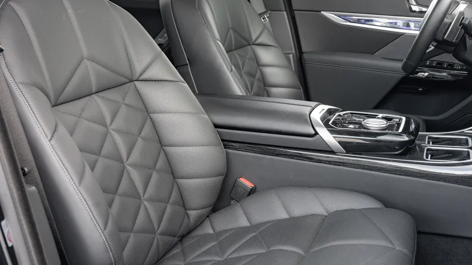 BMW Seria 7 740d xDrive mHEV M Sport sport-aut
