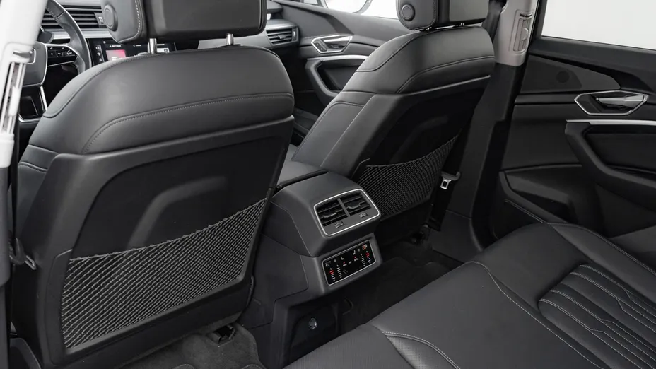 AUDI e-tron Q8 e-tron 55 114kWh Quattro S Line