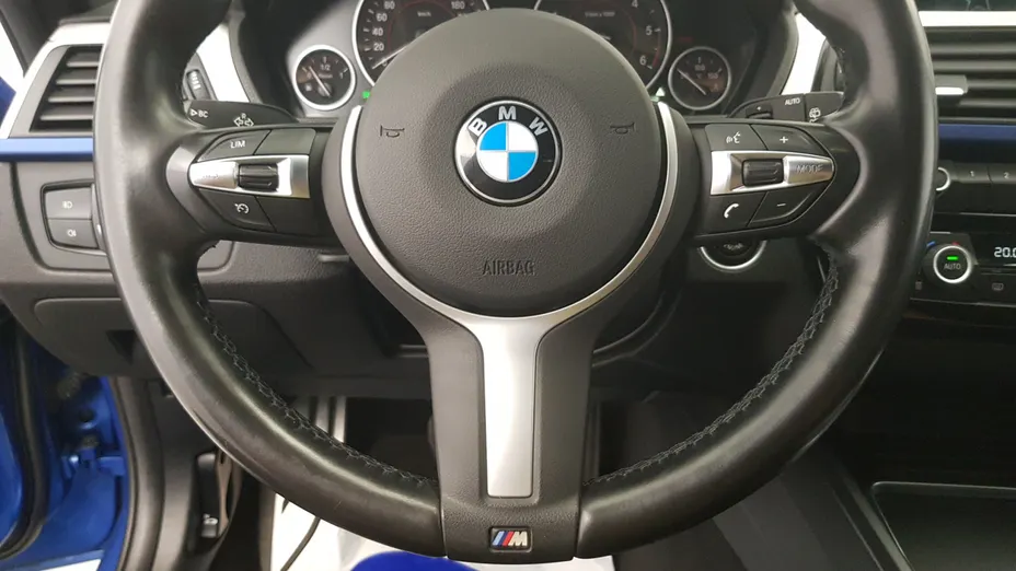 BMW Seria 3 320d M Sport aut