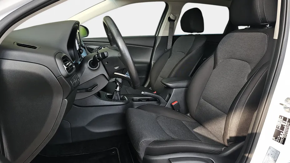 HYUNDAI i30 i30 1.0 T-GDI Smart