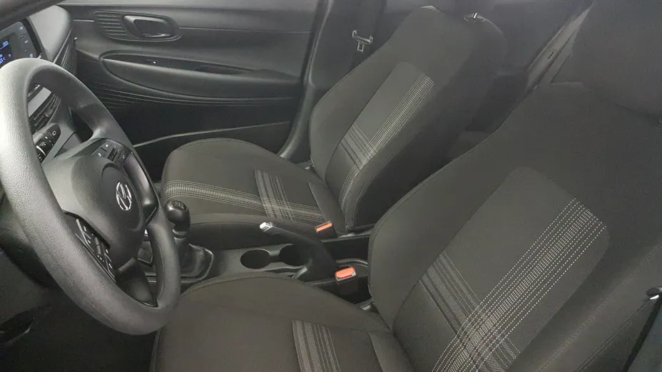 HYUNDAI i20 i20 1.2 Pure