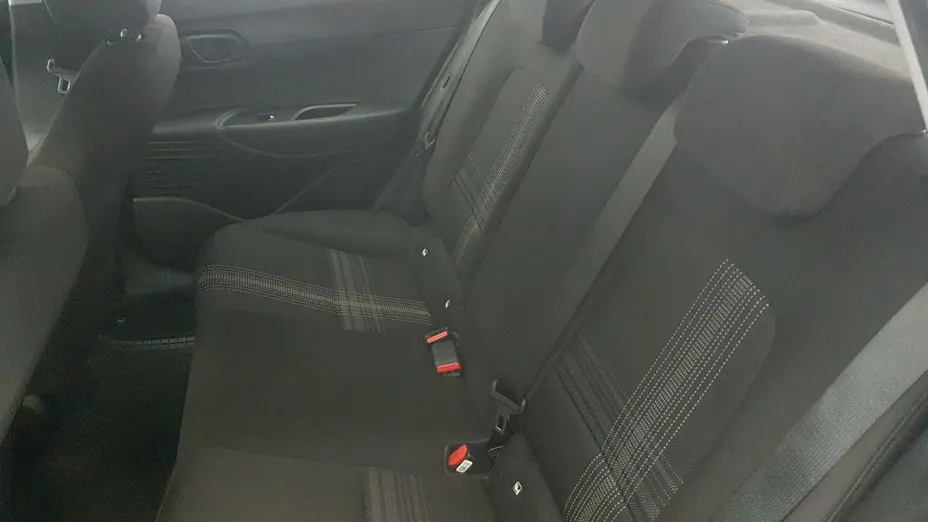 HYUNDAI i20 i20 1.2 Pure