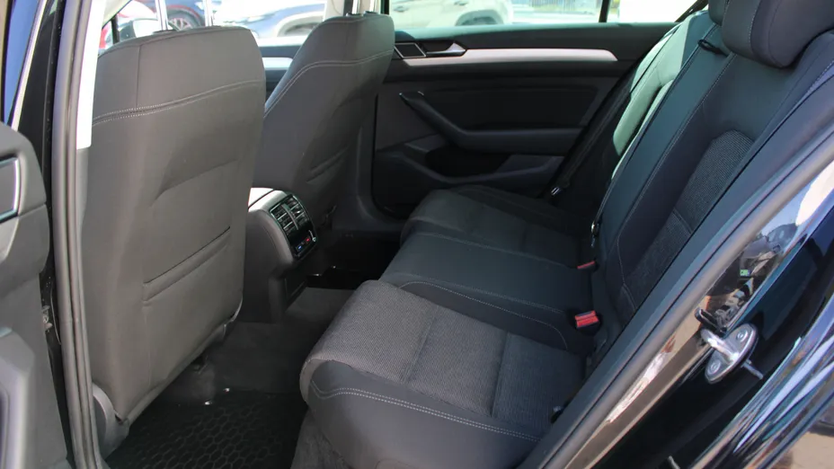 VOLKSWAGEN Passat Passat 2.0 TDI SCR Comfortline
