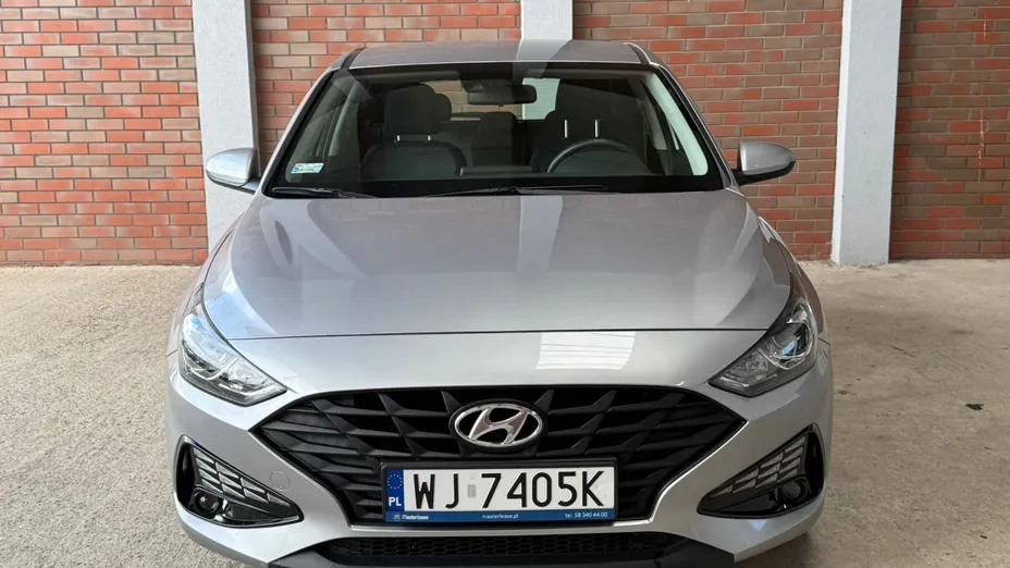 HYUNDAI i30 i30 1.5 DPI Classic +