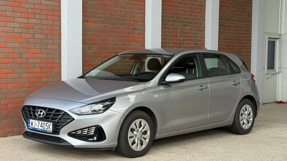 HYUNDAI i30 i30 1.5 DPI Classic +