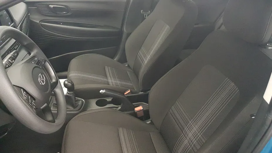 HYUNDAI i20 i20 1.2 Pure