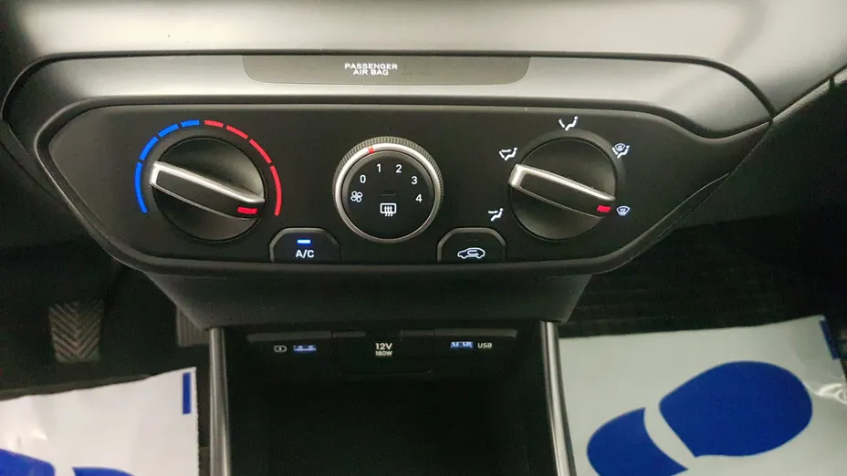 HYUNDAI i20 i20 1.2 Pure