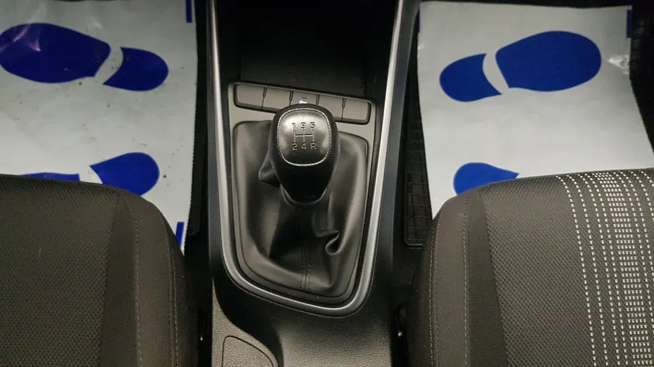 HYUNDAI i20 i20 1.2 Pure