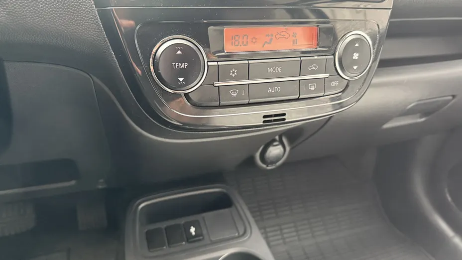 MITSUBISHI Space Star Space Star 1.2 Intense SDA CVT