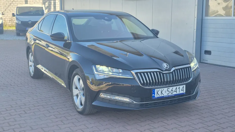 SKODA Superb Superb 2.0 TDI SCR Style DSG