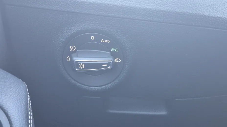 SKODA Superb Superb 2.0 TDI SCR Style DSG